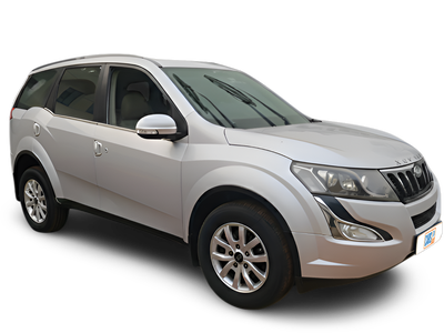 Mahindra XUV500-img